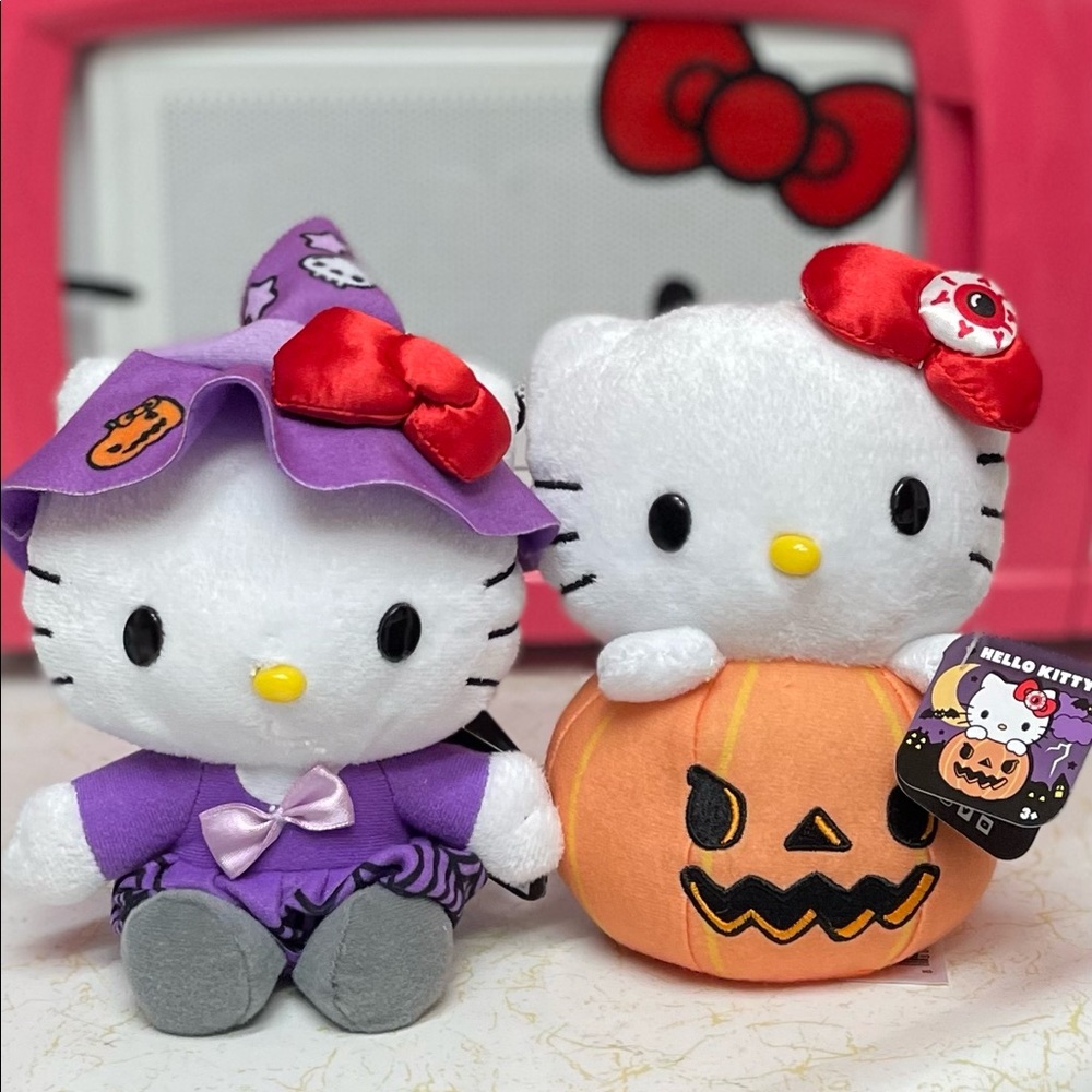 Hello Kitty Halloween Plushes (2)